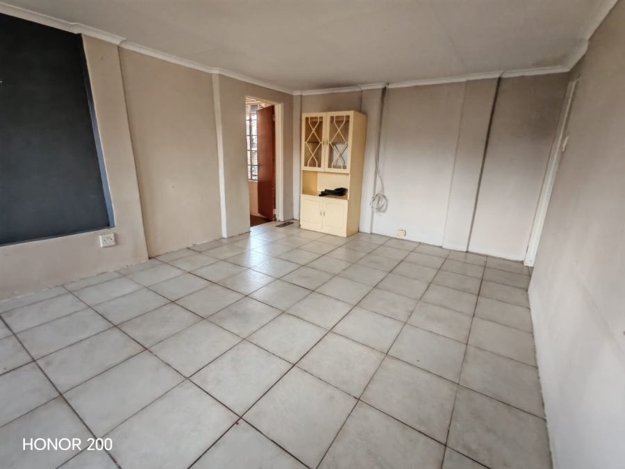 3 Bedroom Property for Sale in Vaalpark Free State